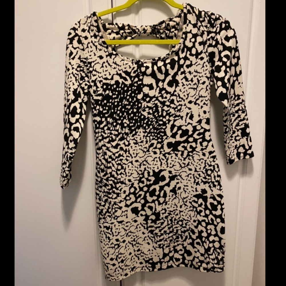 Mini Leopard print dress size Small